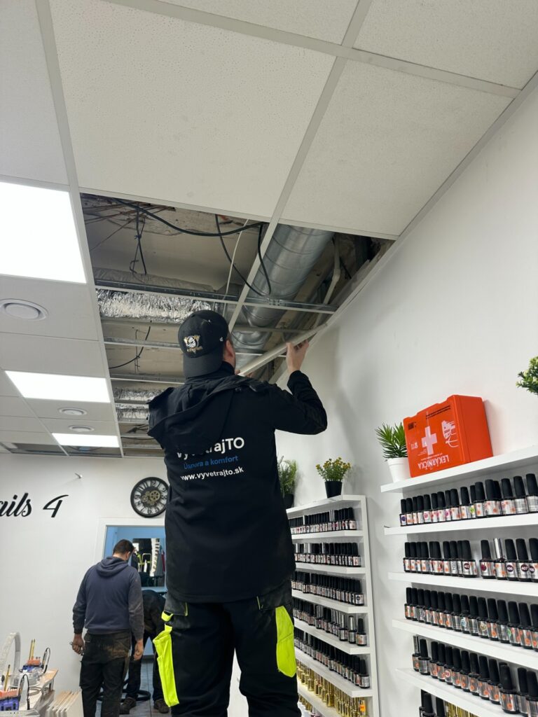 Servis a čistenie vzduchotechniky